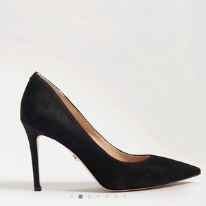 Black velvet pointed toe heels